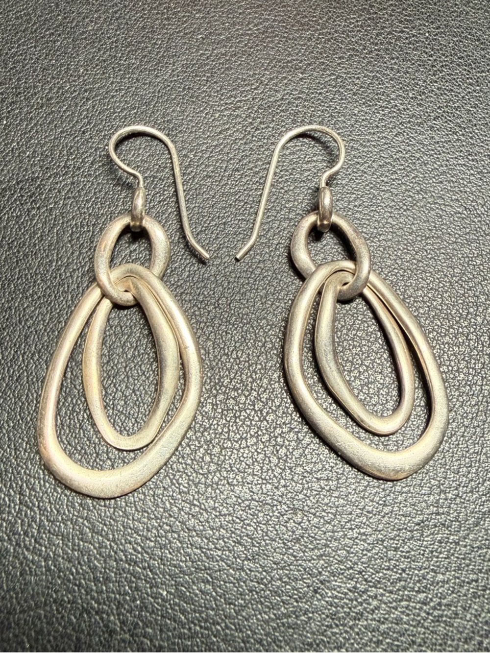 Retired Silpada Sterling Silver Intertwined Freeform Loop Dangle Earrings W1487